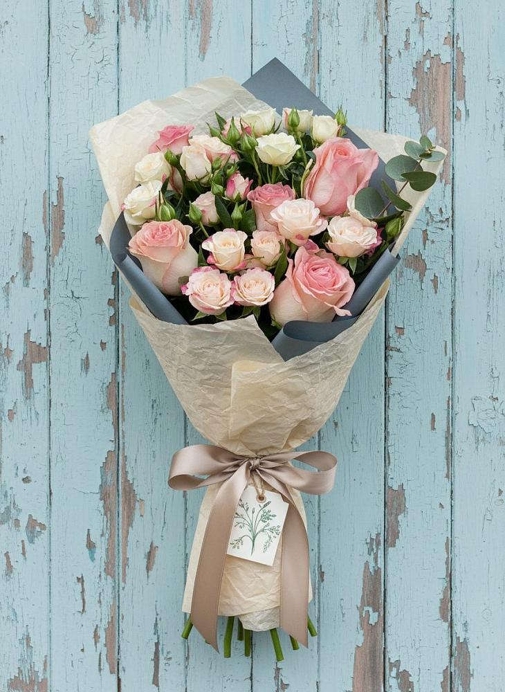 Букет цветов из: Розы в Нязепетровске