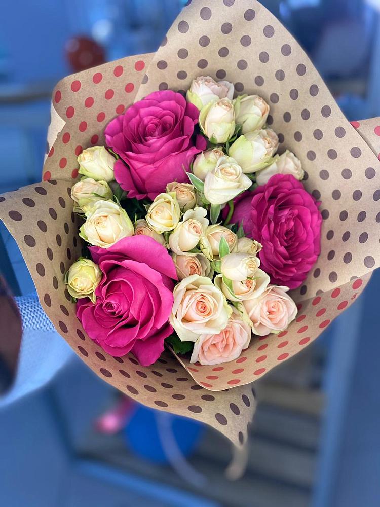 Букет цветов из: Розы в Нязепетровске