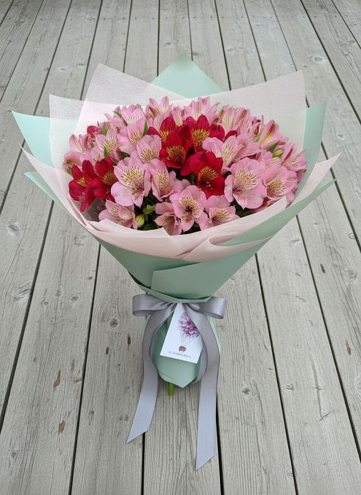 Букет цветов из: Альстромерии в Нязепетровске
