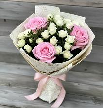 Букет цветов из:  Розы в Нязепетровске