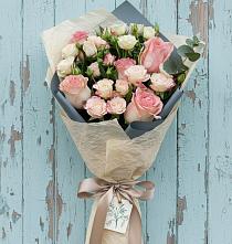 Букет цветов из:  Розы в Нязепетровске
