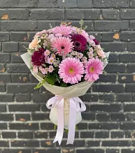 Букет цветов из:  Герберы и Хризантемы в Нязепетровске