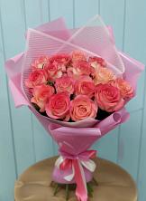 Букет 15 Розовых роз Равель в Нязепетровске
