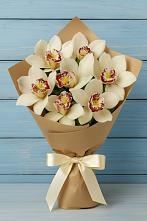 Букет цветов из:  Орхидеи и Розы в Нязепетровске