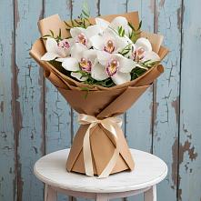 Букет цветов из:  Орхидеи и Розы #REPLACE_PRED# Нязепетровске